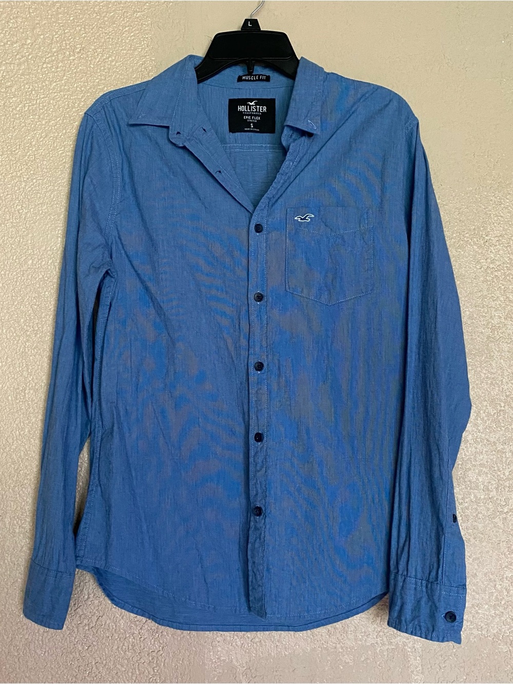 Hollister Denim Blue Men's Long-Sleeve Button-Down Shirt